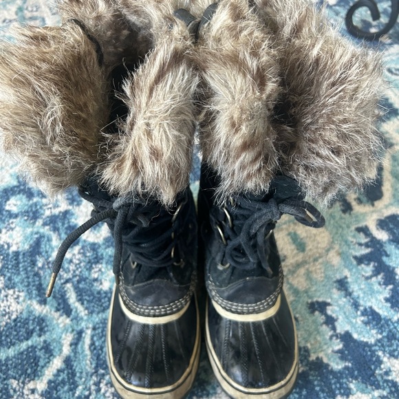 WOMEN'S JOAN OF ARCTIC™ BOOT - Black Sorel boots with fur - size 9 - Picture 4 of 4